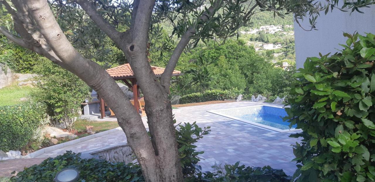Apartment Opatija ลอฟราน ภายนอก รูปภาพ