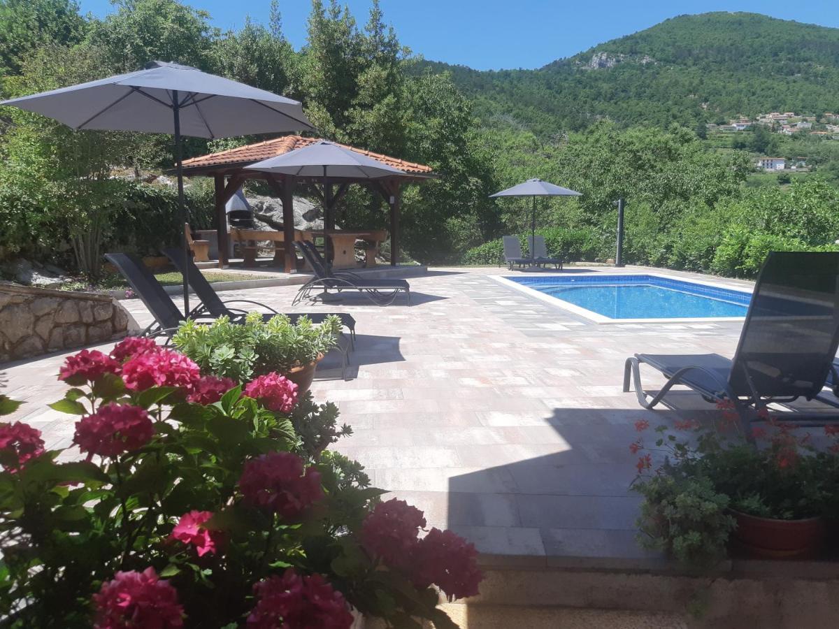 Apartment Opatija ลอฟราน ภายนอก รูปภาพ