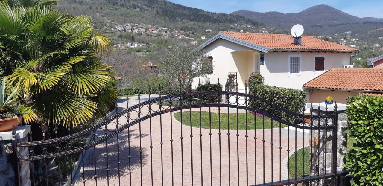 Apartment Opatija ลอฟราน ภายนอก รูปภาพ
