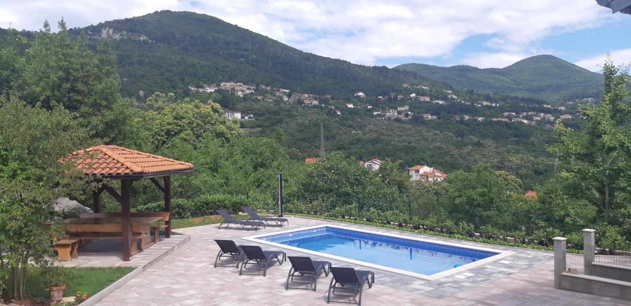 Apartment Opatija ลอฟราน ภายนอก รูปภาพ