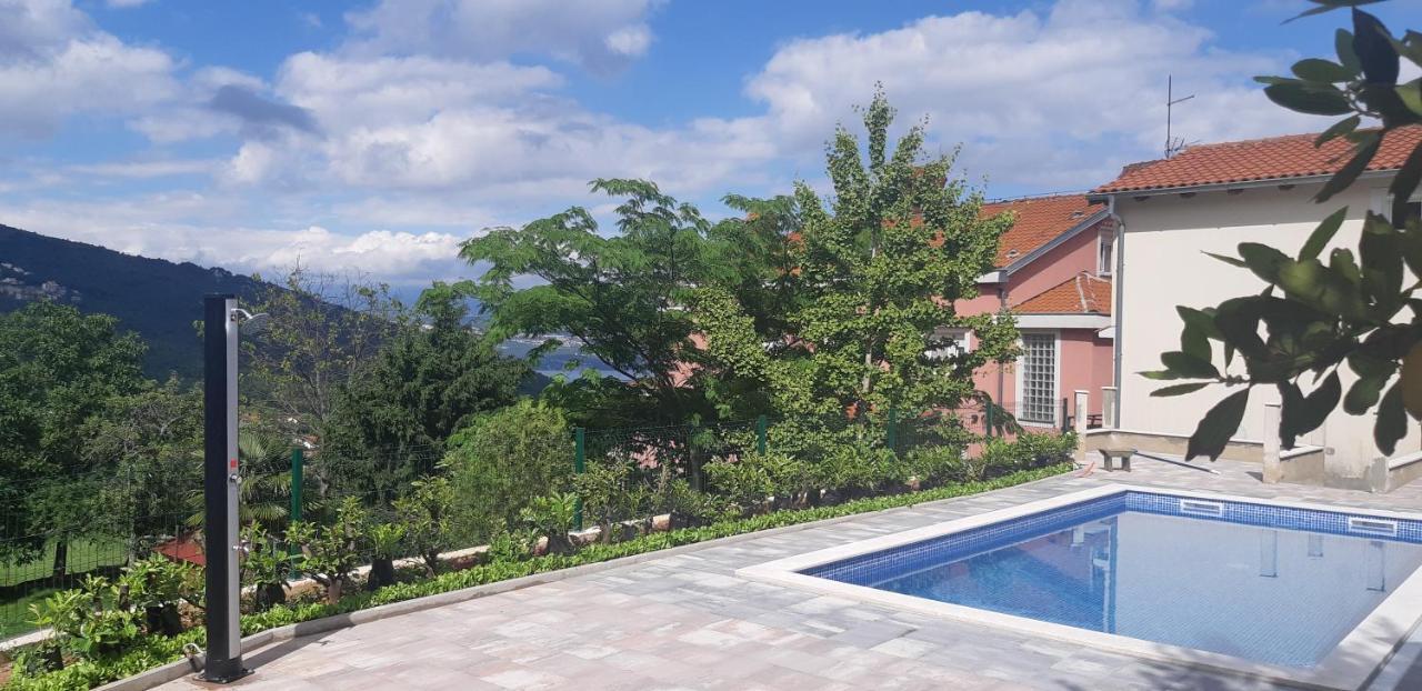 Apartment Opatija ลอฟราน ภายนอก รูปภาพ